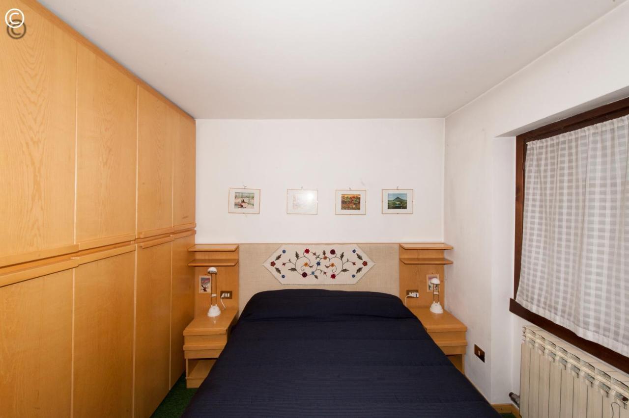 Breuil Cervinia Near Funicular Apartment With Private Garage Bagian luar foto