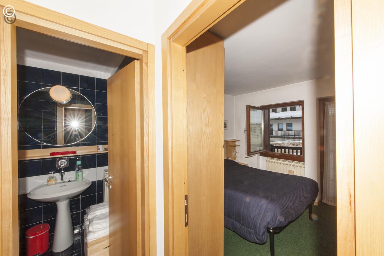 Breuil Cervinia Near Funicular Apartment With Private Garage Bagian luar foto